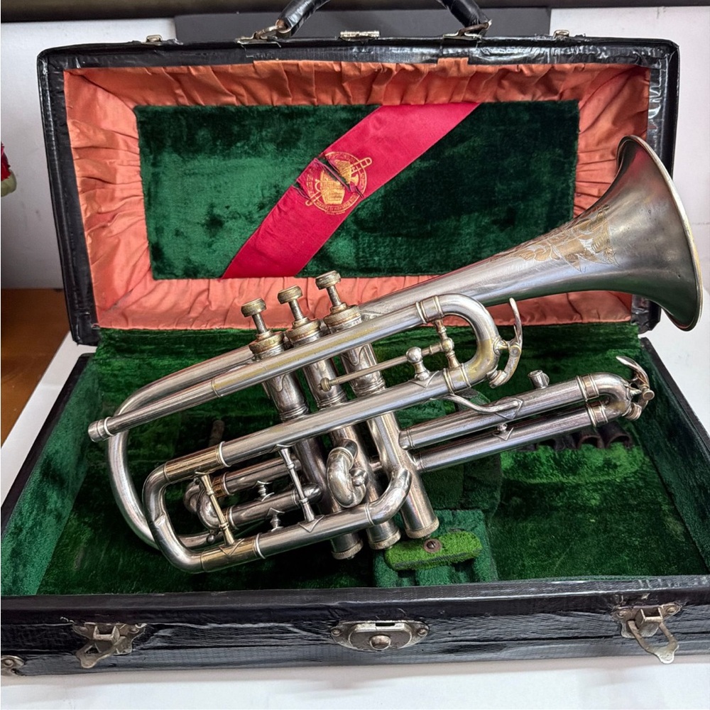 True Tone Buescher C14 Virtuoso Cornet " 1912 - Silver Plated